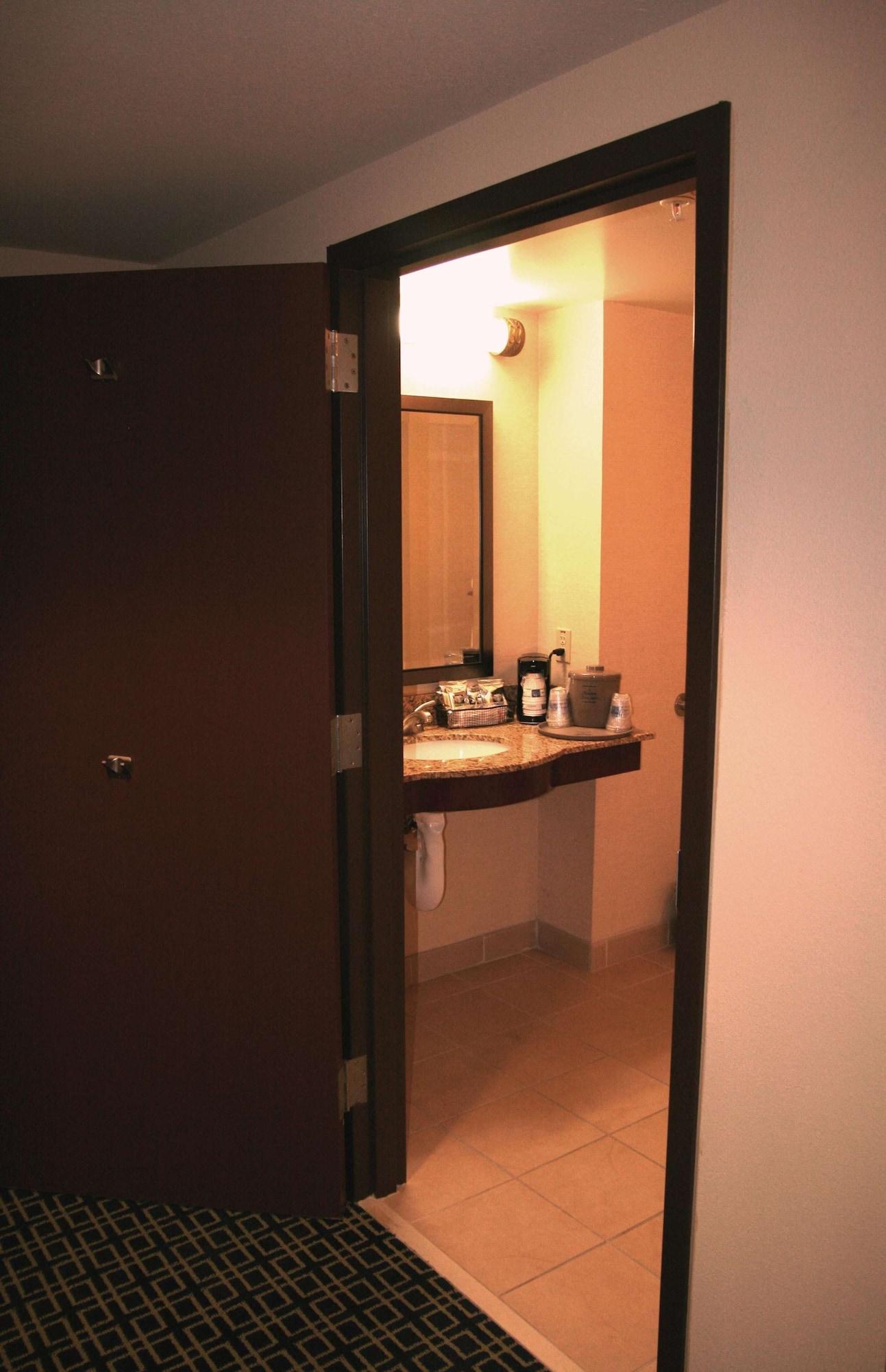 Hampton Inn & Suites Λάνκαστερ Εξωτερικό φωτογραφία