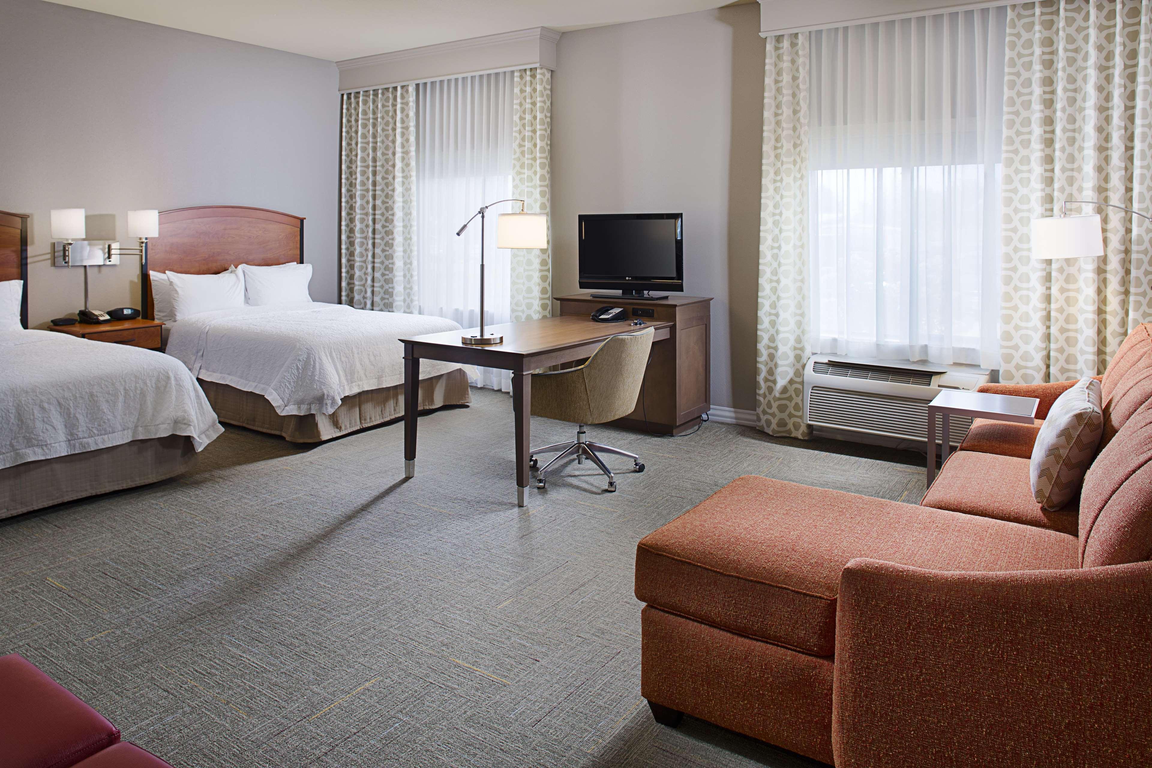 Hampton Inn & Suites Λάνκαστερ Εξωτερικό φωτογραφία
