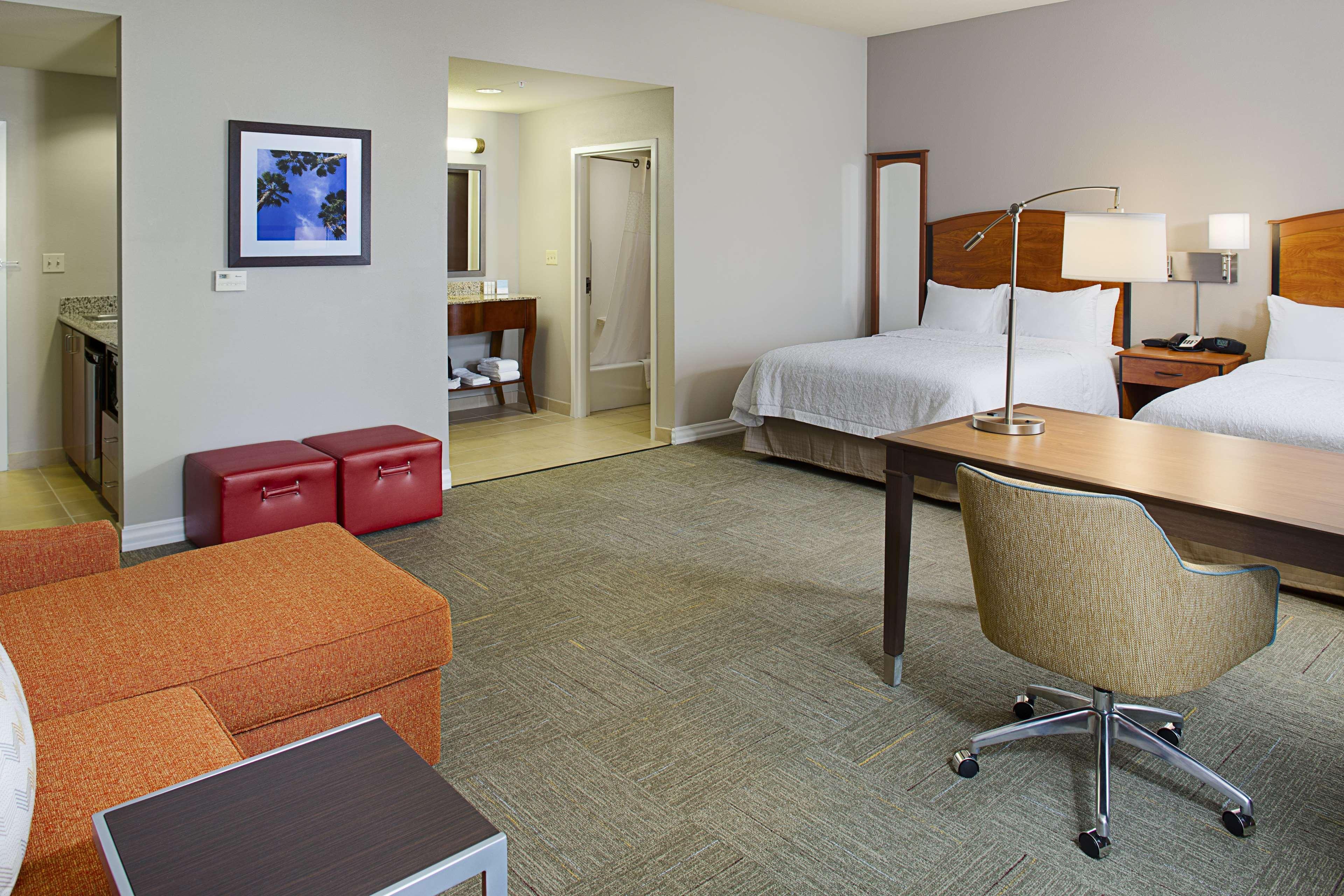 Hampton Inn & Suites Λάνκαστερ Εξωτερικό φωτογραφία