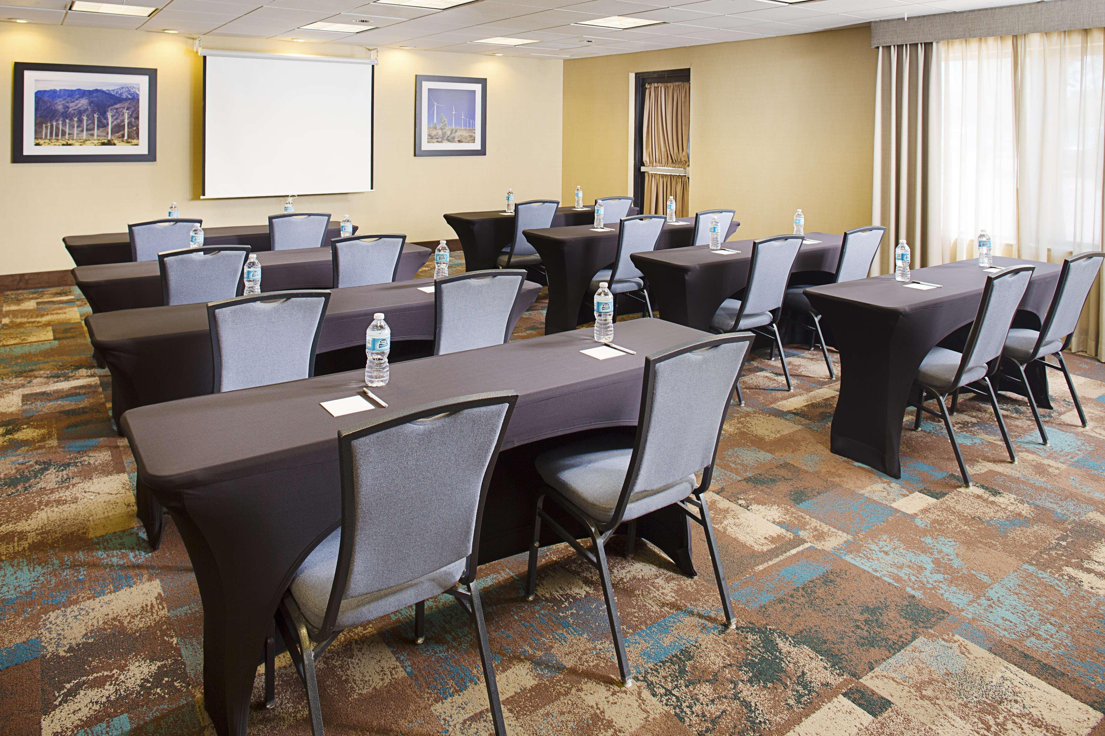 Hampton Inn & Suites Λάνκαστερ Εξωτερικό φωτογραφία