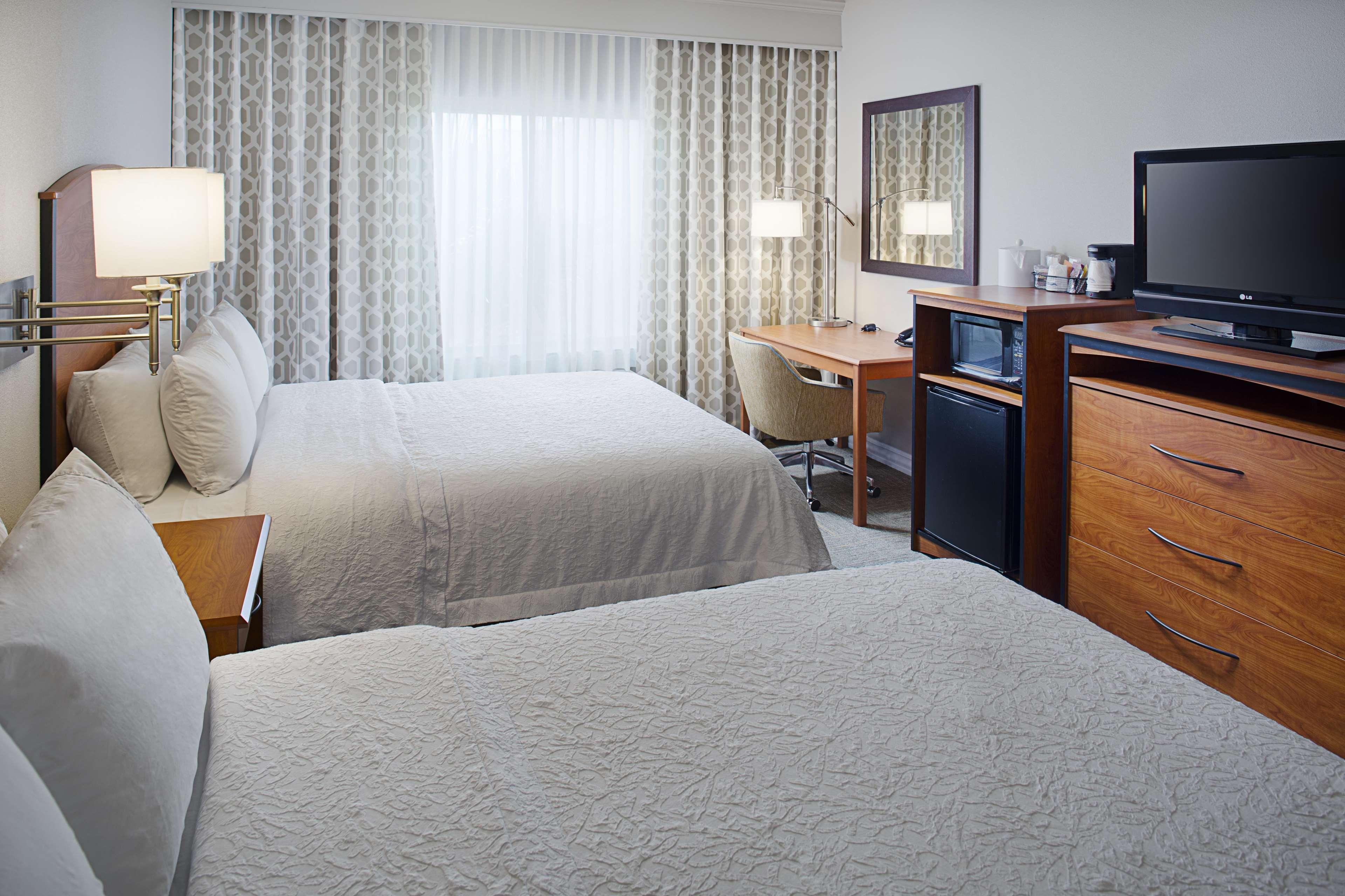 Hampton Inn & Suites Λάνκαστερ Εξωτερικό φωτογραφία