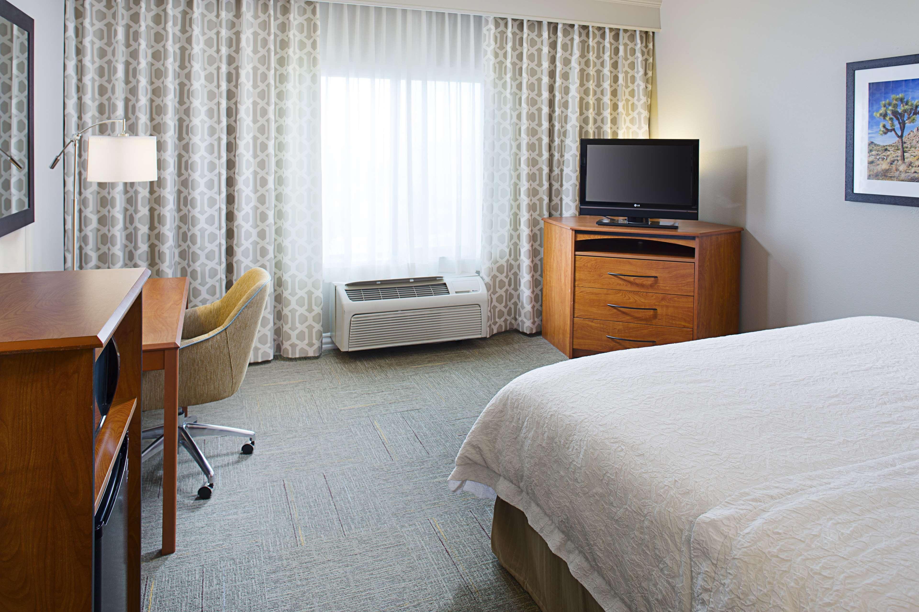 Hampton Inn & Suites Λάνκαστερ Εξωτερικό φωτογραφία