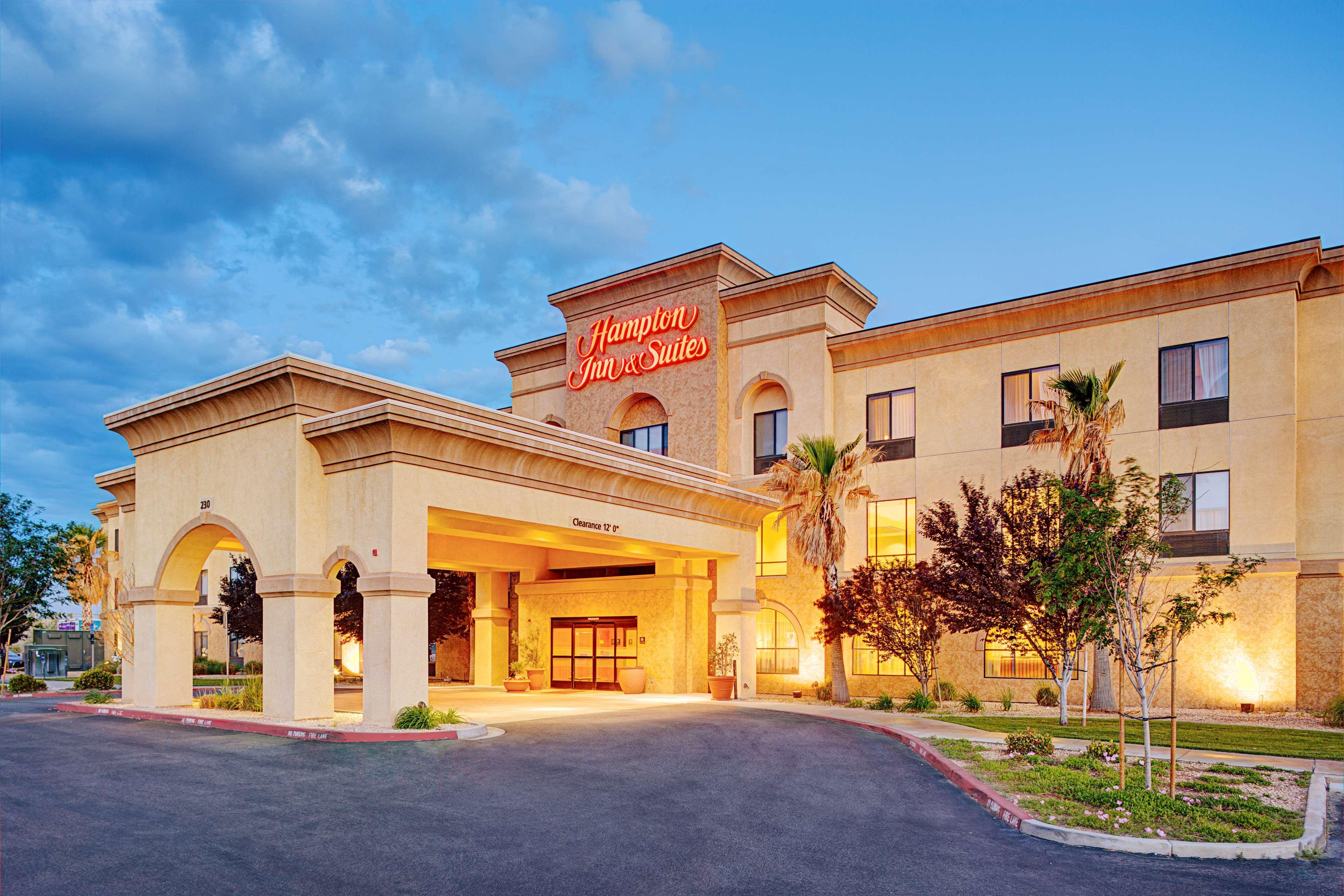 Hampton Inn & Suites Λάνκαστερ Εξωτερικό φωτογραφία