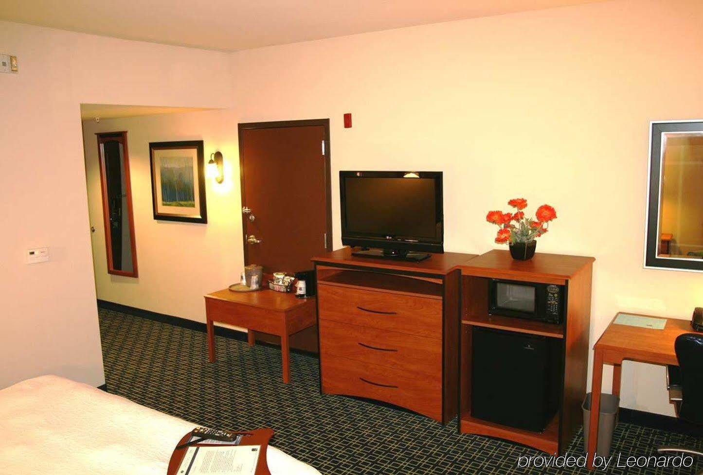 Hampton Inn & Suites Λάνκαστερ Εξωτερικό φωτογραφία