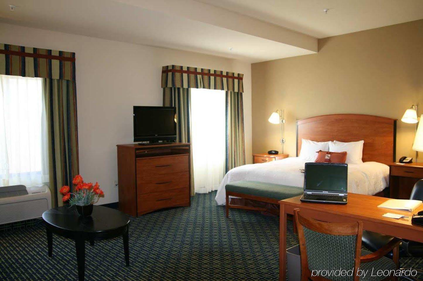 Hampton Inn & Suites Λάνκαστερ Εξωτερικό φωτογραφία